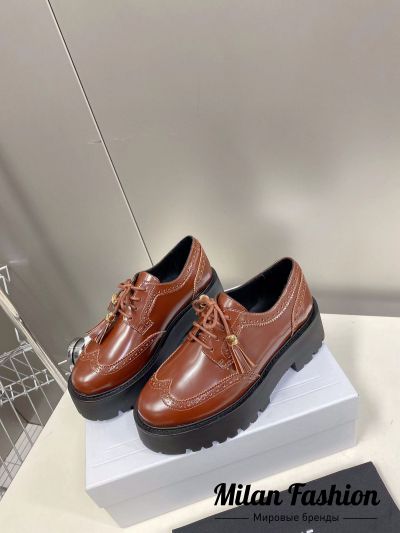Celine  (36)