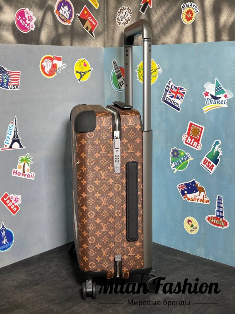 Чемодан  Louis Vuitton V14270. Вид 2