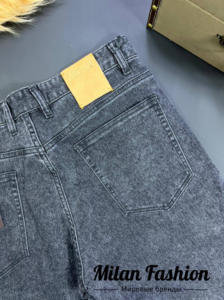 Джинсы  ZEGNA V13806. Вид 2