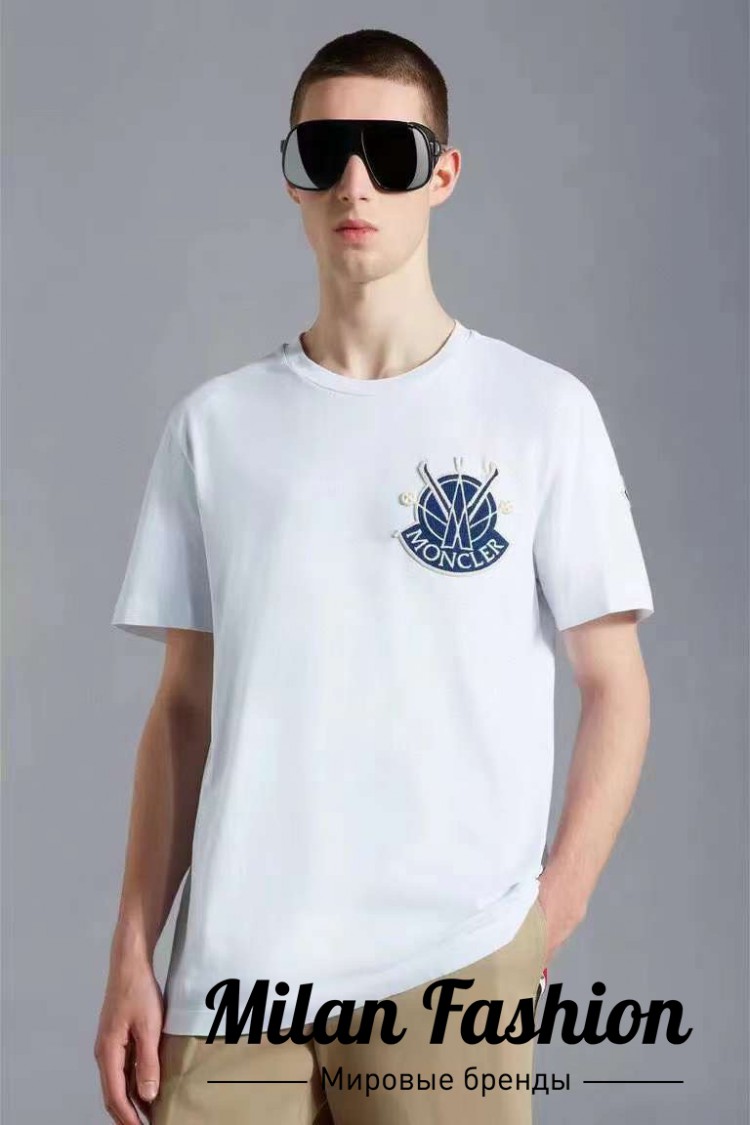 Футболка  Moncler V33492. Вид 4