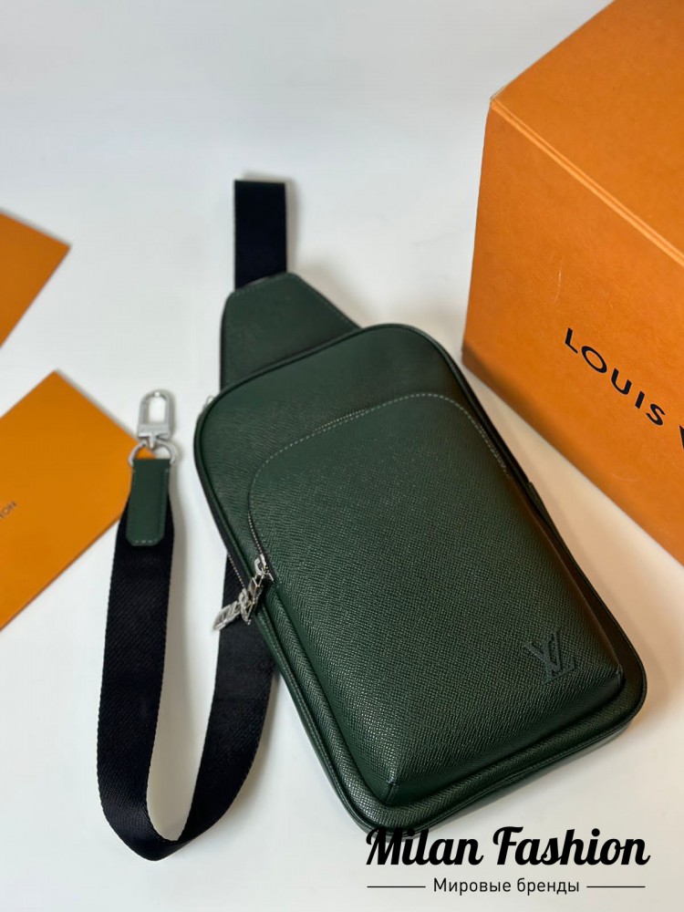 Сумка -слинг Avenue  Louis Vuitton V33623. Вид 2