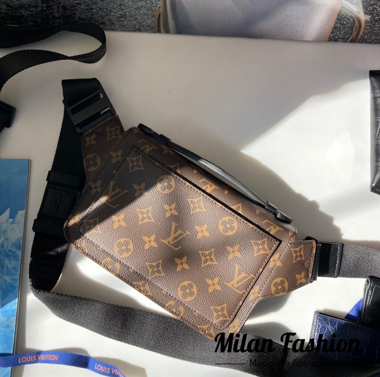 Сумка поясная  Louis Vuitton V10045. Вид 2