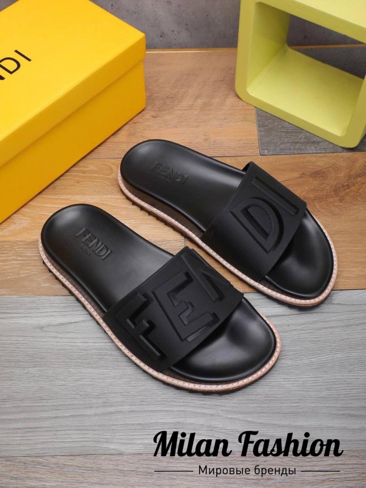 Шлёпанцы  Fendi V7121. Вид 5