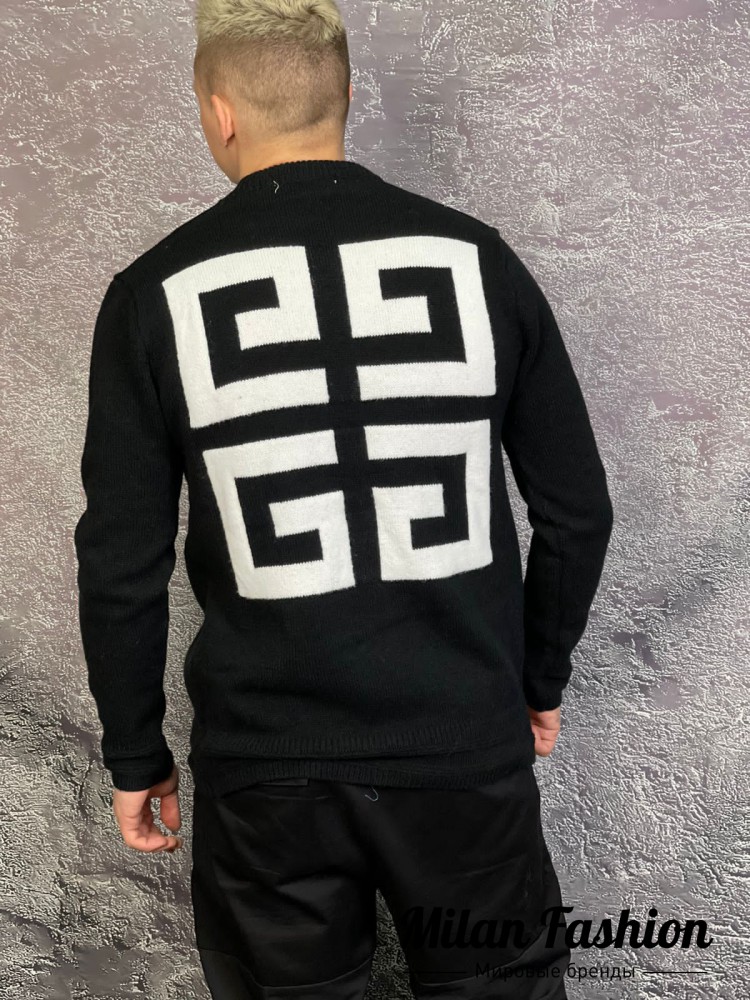 Свитер  Givenchy V10652. Вид 2