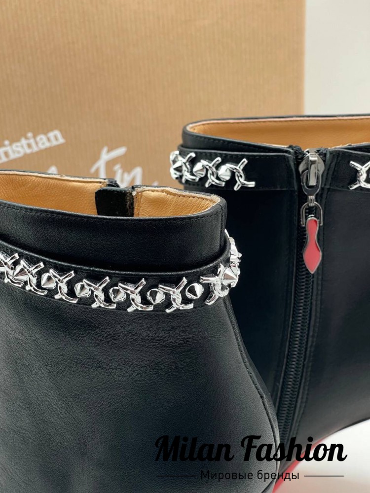 Ботинки  Christian Louboutin V13651. Вид 4