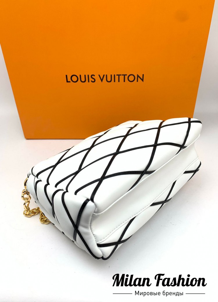 Сумка  Louis Vuitton V33546. Вид 3