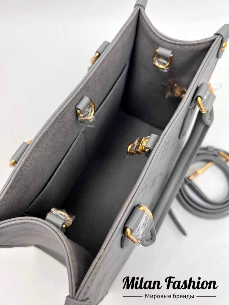 Сумка  OnTheGo PM Louis Vuitton V34712. Вид 2