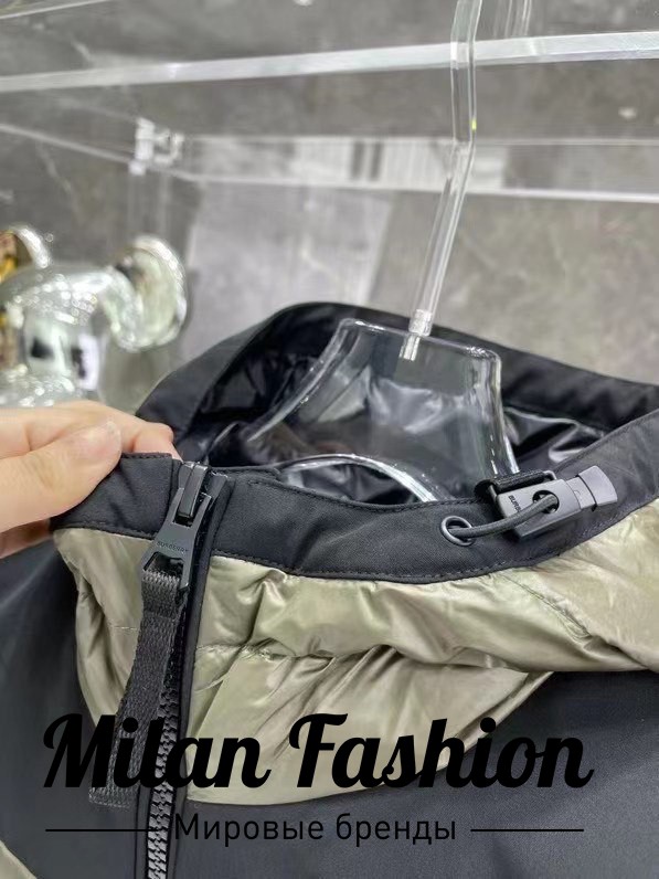 Безрукавка  Burberry V33709. Вид 5