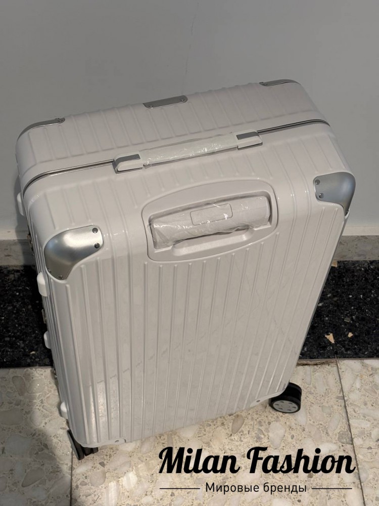 Чемодан Rimova … V25453. Вид 4