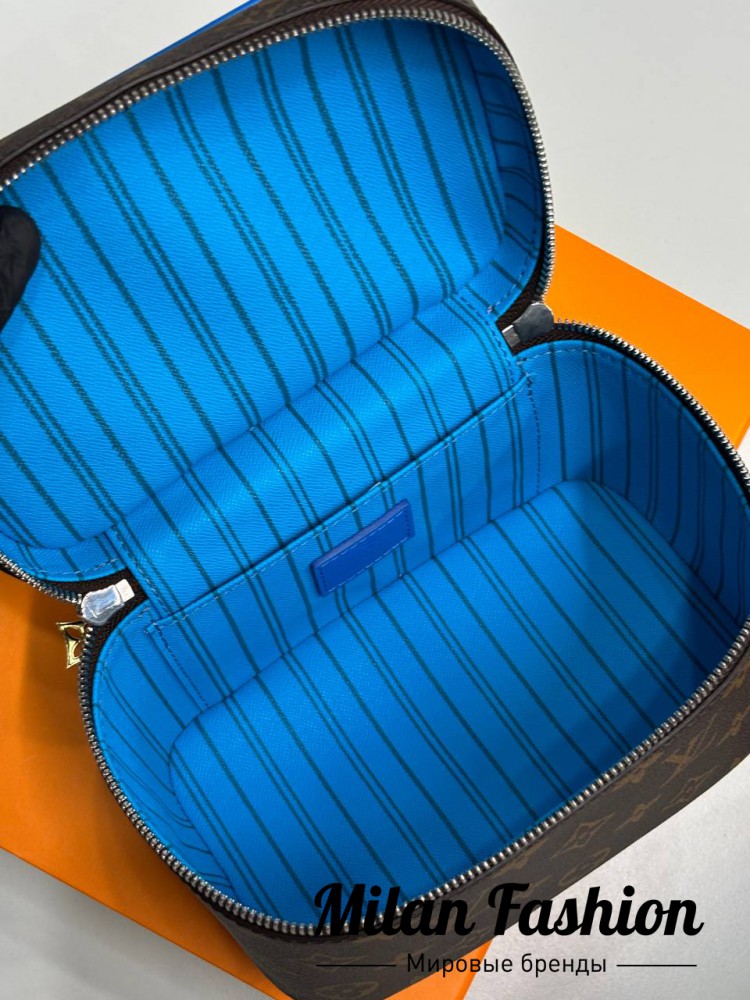 Косметичка  Louis Vuitton V524444. Вид 4