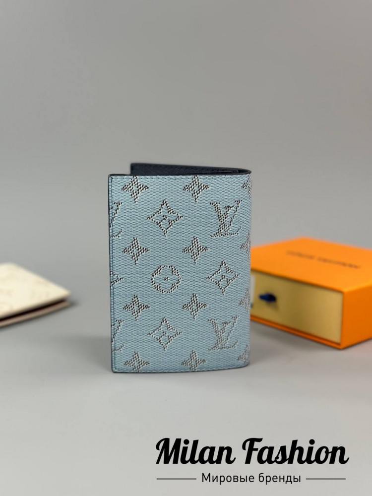 Обложка на паспорт  Louis Vuitton V23541. Вид 3