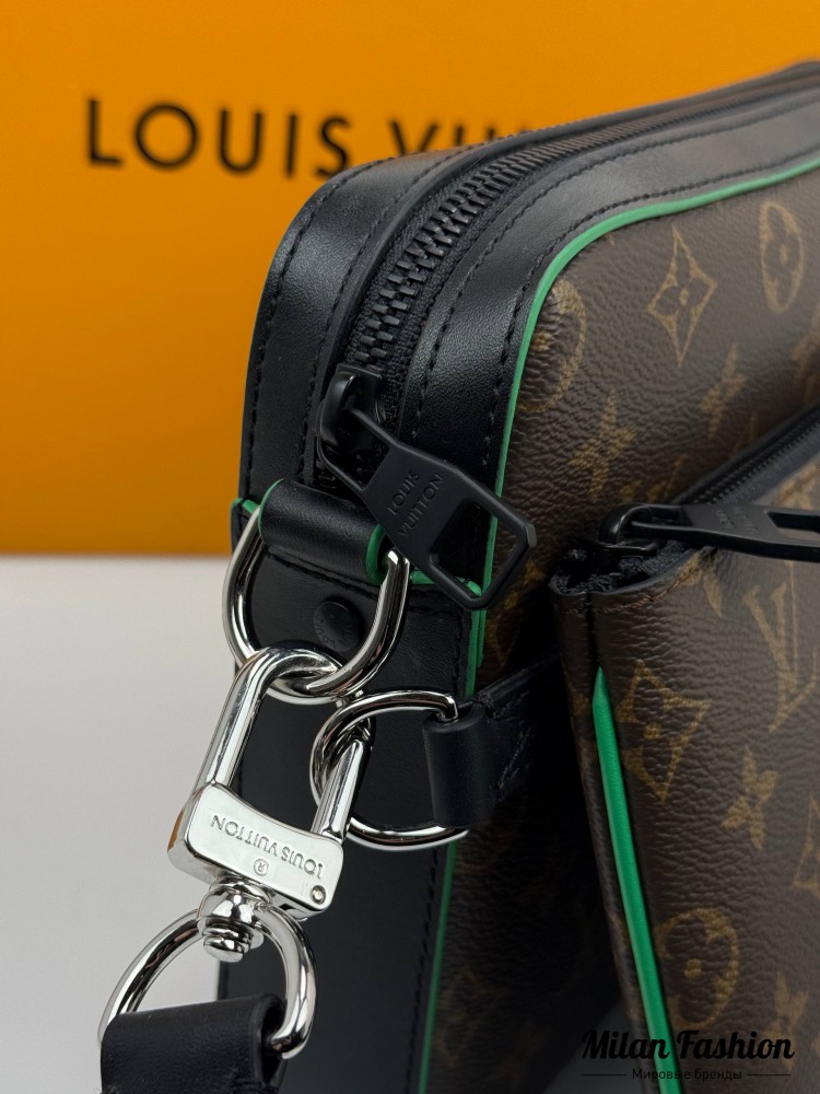 Мессенджер  Louis Vuitton V52004. Вид 15