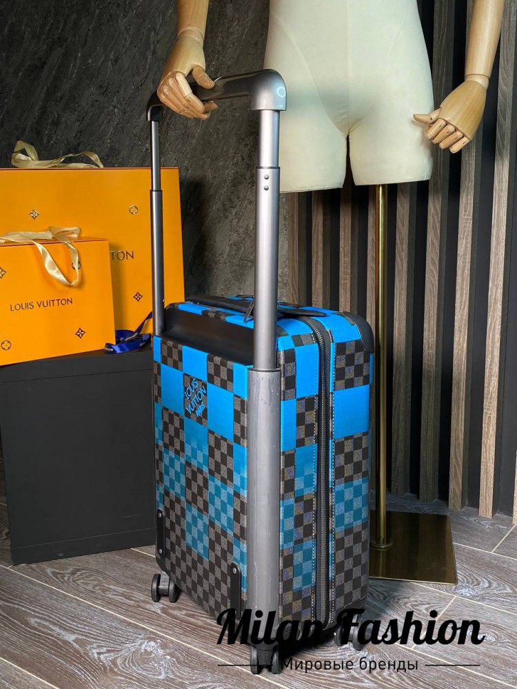 Чемодан  Louis Vuitton V52408. Вид 2