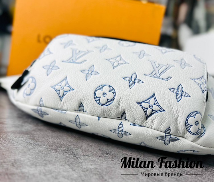 Сумка поясная  Louis Vuitton B33539. Вид 8