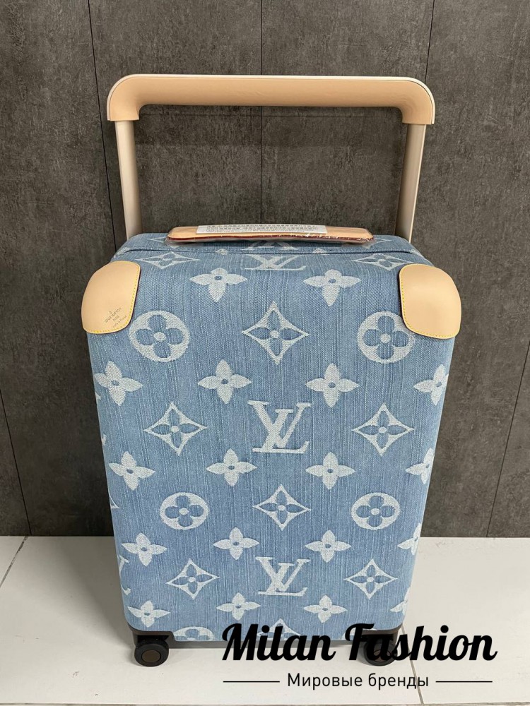 Чемодан  Louis Vuitton V52396. Вид 1