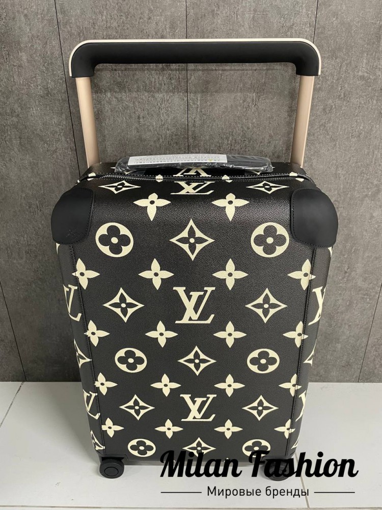 Чемодан  Louis Vuitton V52395. Вид 1