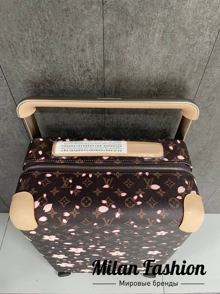 Чемодан  Louis Vuitton V52392. Вид 4