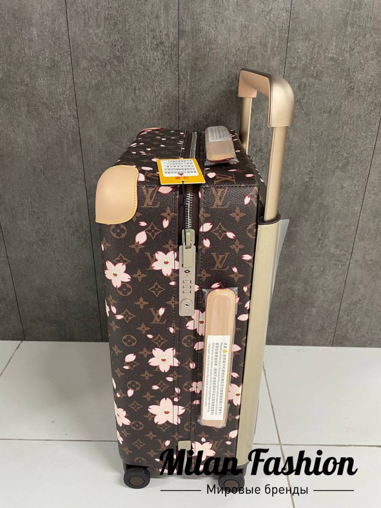 Чемодан  Louis Vuitton V52392. Вид 2
