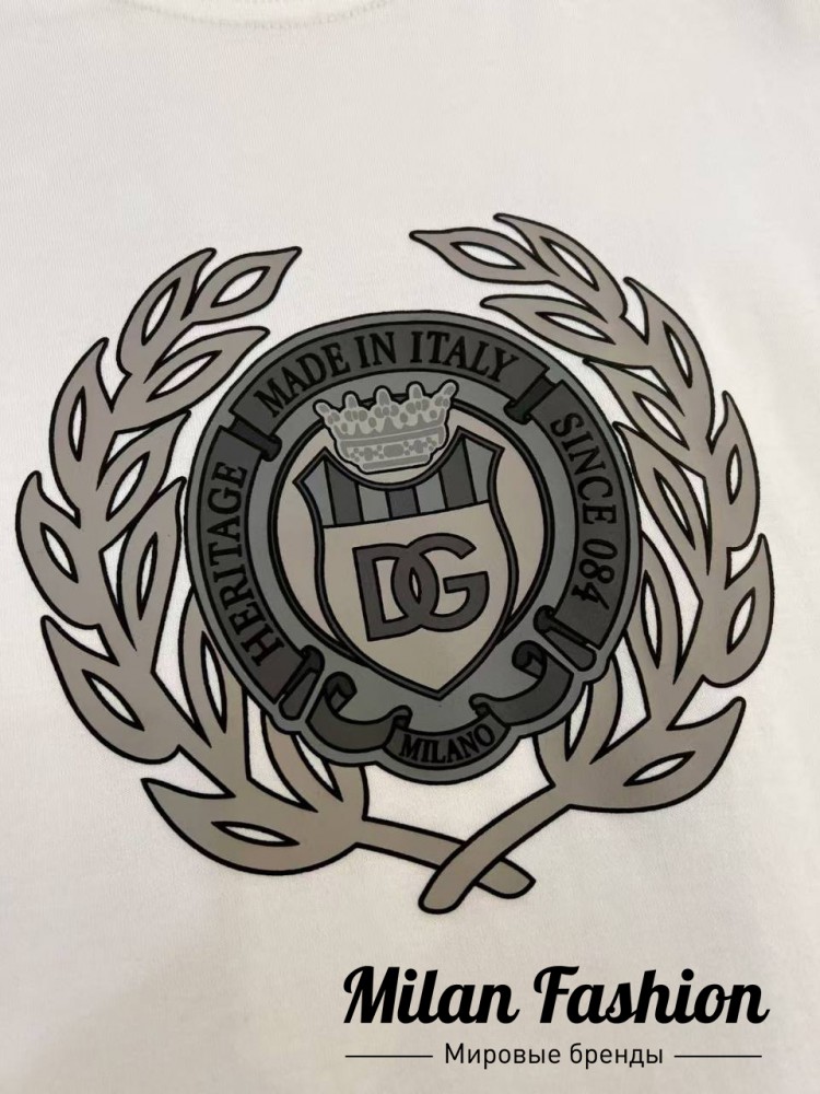 Футболка  Dolce & Gabbana V52351. Вид 2