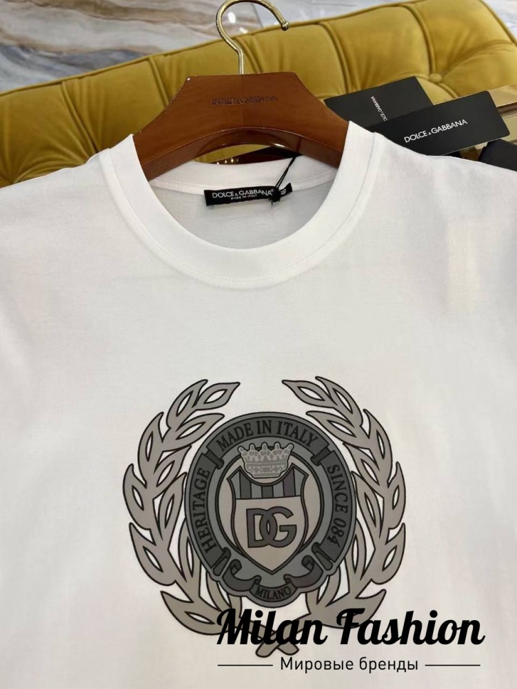 Футболка  Dolce & Gabbana V52351. Вид 4