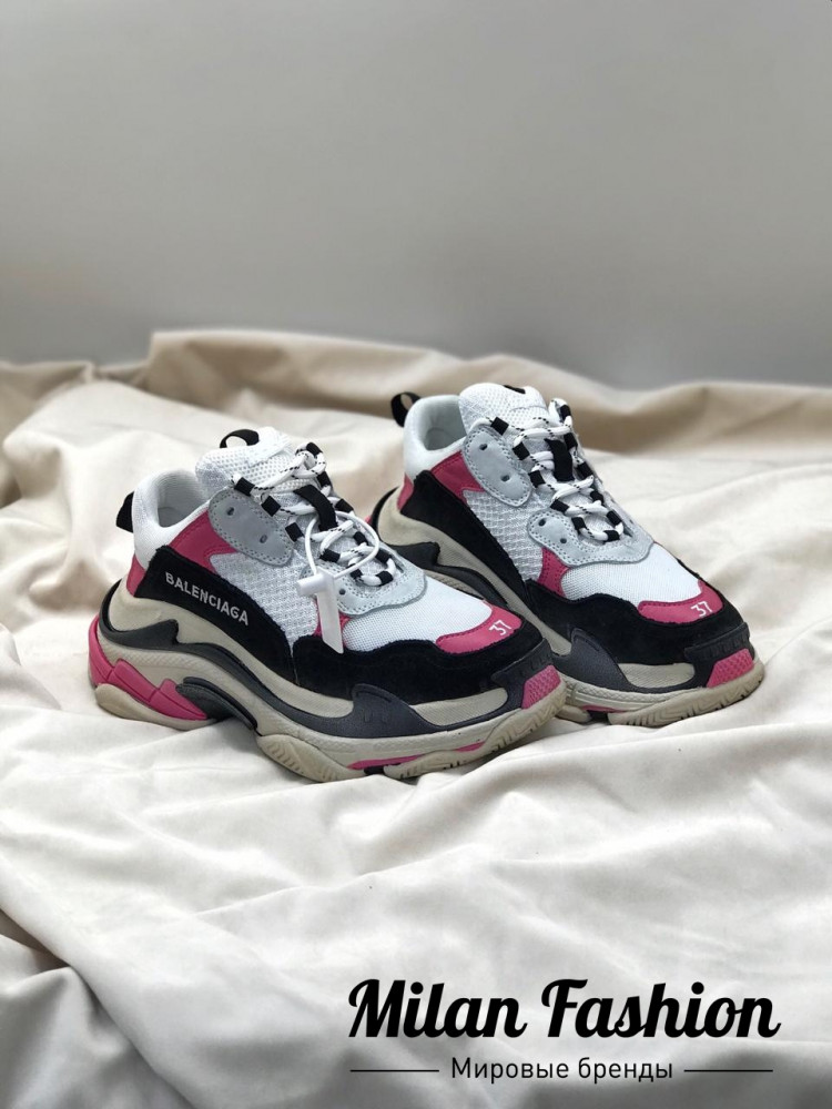 Кроссовки  Triple S Balenciaga v0507. Вид 1
