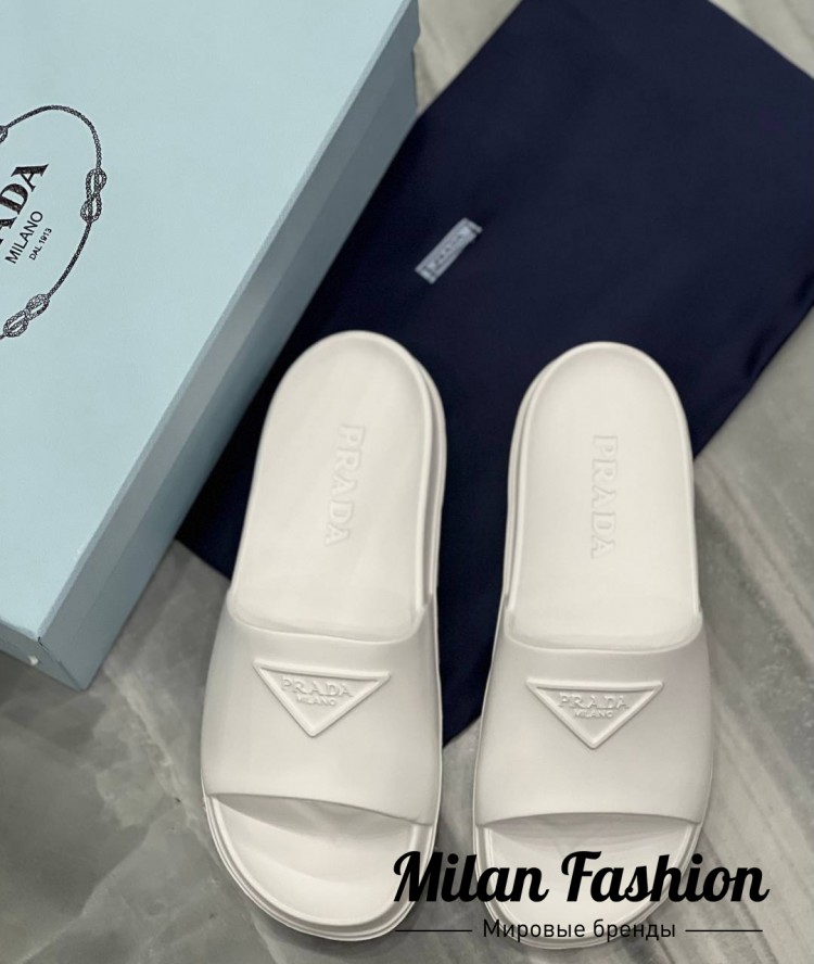 Шлёпанцы  Prada V33707. Вид 1