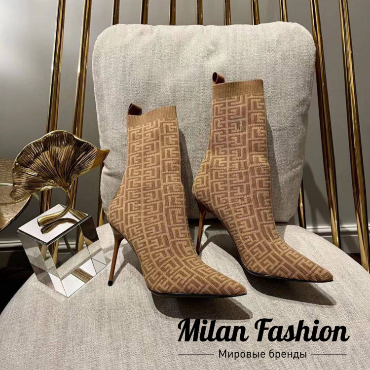 Ботинки  Balmain V13671. Вид 5