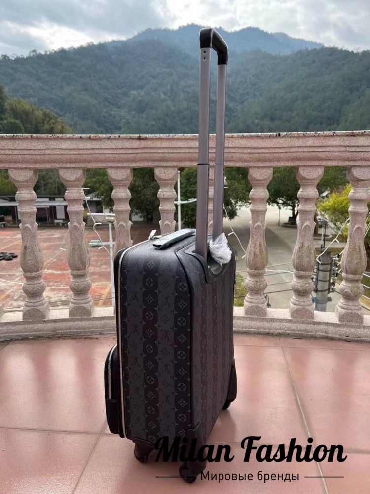 Чемодан  Louis Vuitton V31309. Вид 8