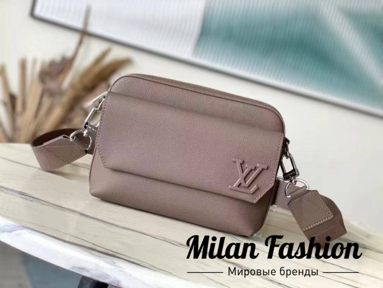 Сумка  Louis Vuitton V52490. Вид 1