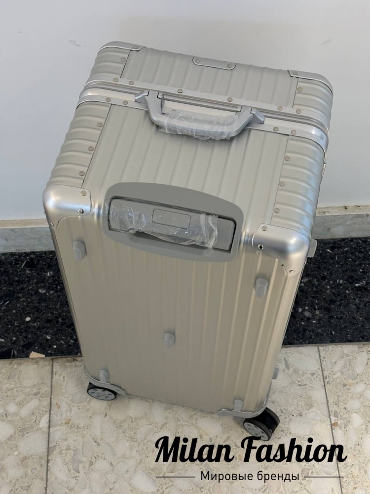 Чемодан Rimova  … V52224. Вид 3