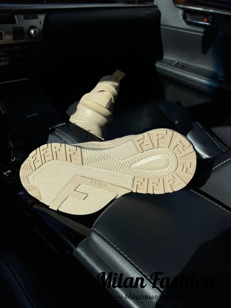 Кроссовки  Fendi V13647. Вид 3