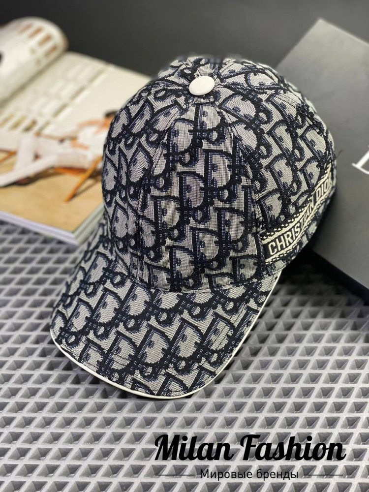 Бейсболка  Christian Dior V14275. Вид 1