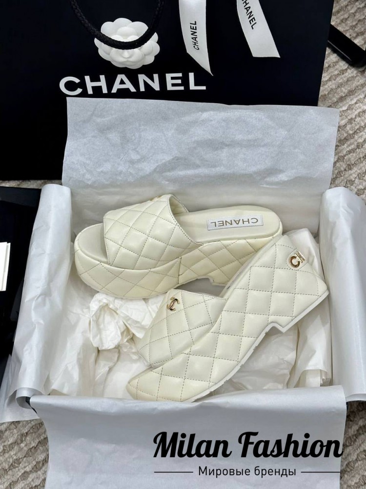 Сабо  Chanel V32350. Вид 2