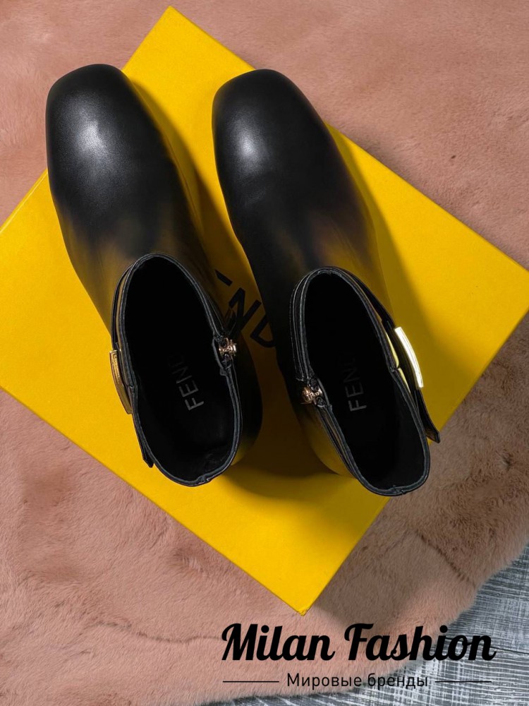 Ботинки  Fendi V10516. Вид 4