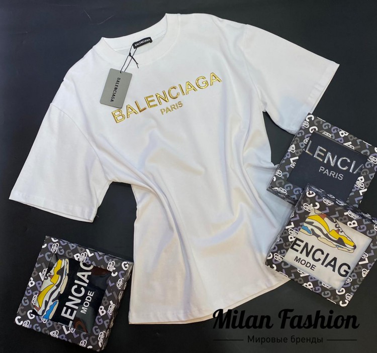 Футболка Balenciaga V6550. Вид 1