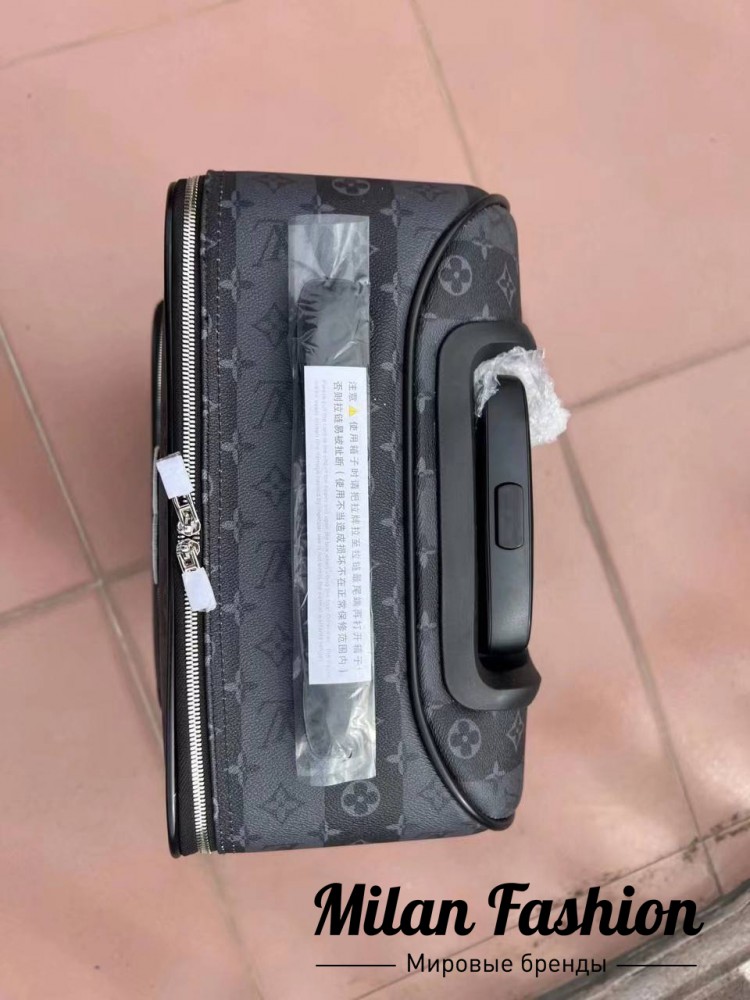 Чемодан  Louis Vuitton V31309. Вид 4