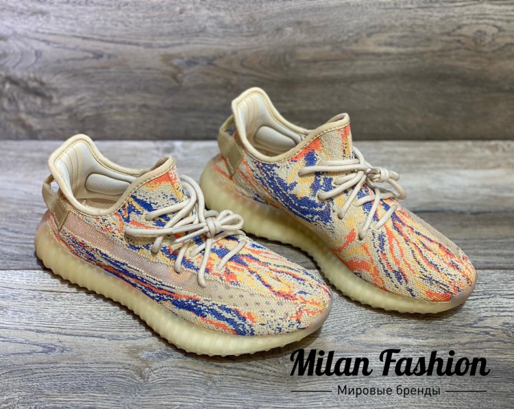 Кроссовки  Adidas Yeezy Boost V9942. Вид 1