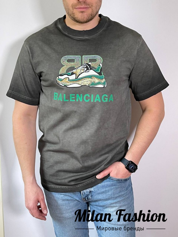Футболка  Balenciaga V33118. Вид 1