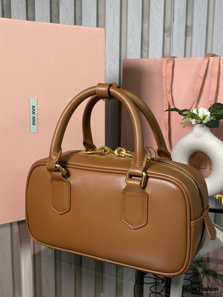 Сумка Miu Miu V33512. Вид 2