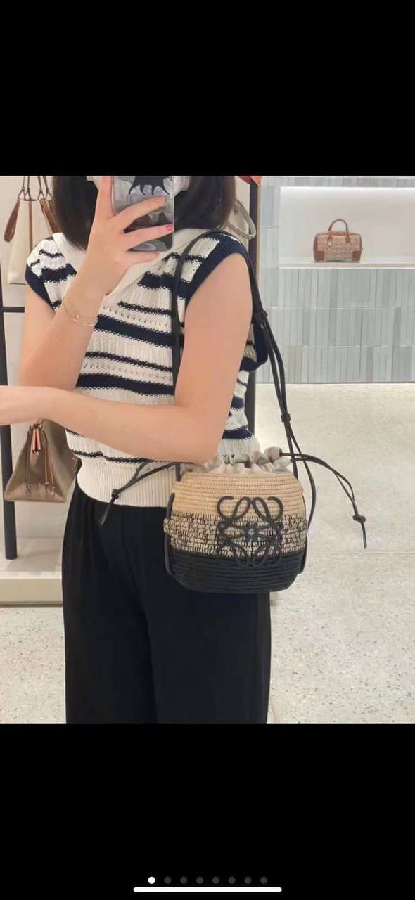 Сумка  Loewe V33019. Вид 2