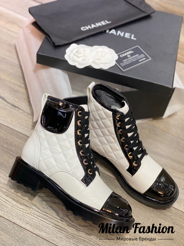 Ботинки  Chanel V10821. Вид 1