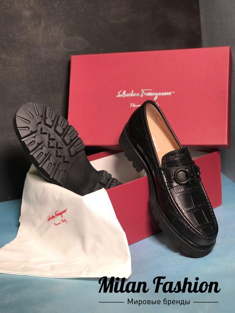 Лоферы  Salvatore Ferragamo V6575. Вид 1