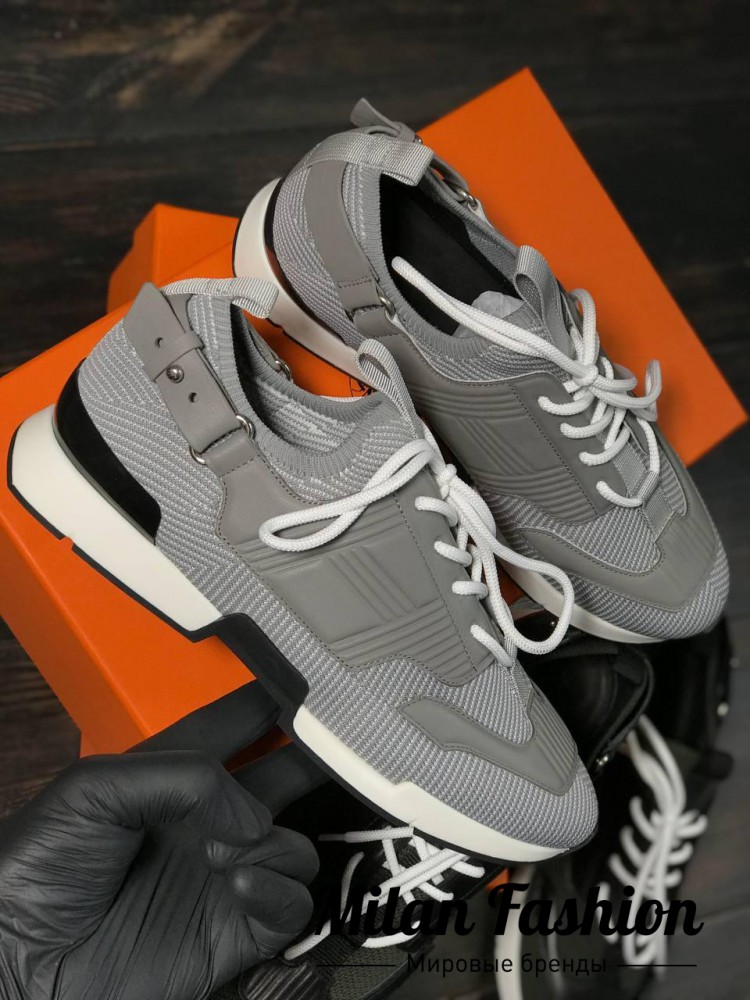 Кроссовки  Hermes V6868. Вид 1