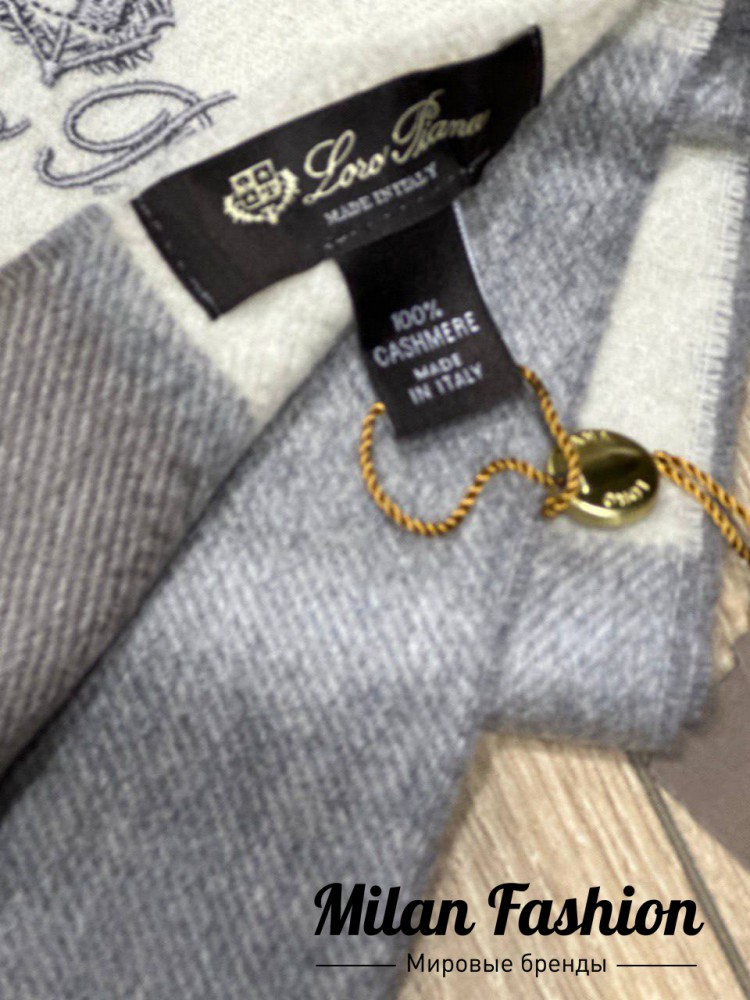 Шарф  Burberry V35700. Вид 4