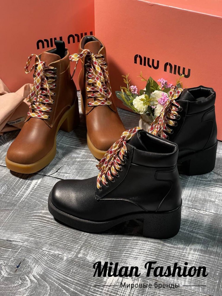 Ботинки  Miu Miu V10212. Вид 5