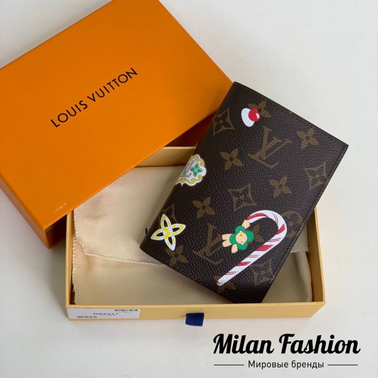 Обложка на паспорт  Louis Vuitton V52035. Вид 1