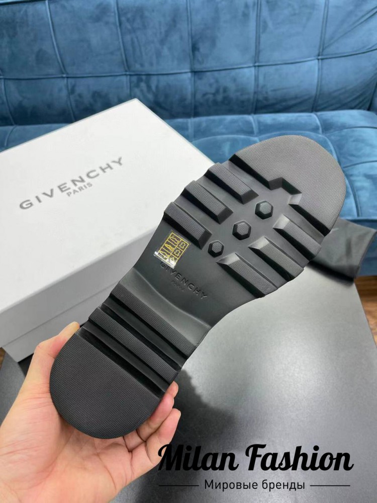 Ботинки  Givenchy V143252. Вид 5