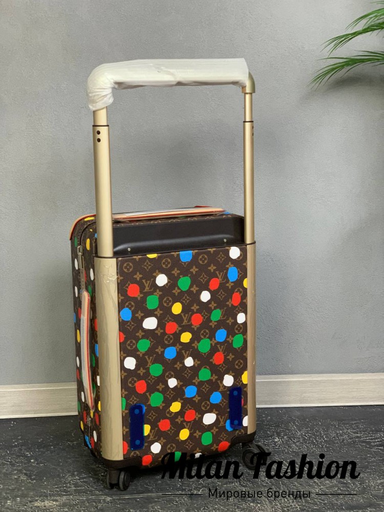 Чемодан  Louis Vuitton V31345. Вид 2