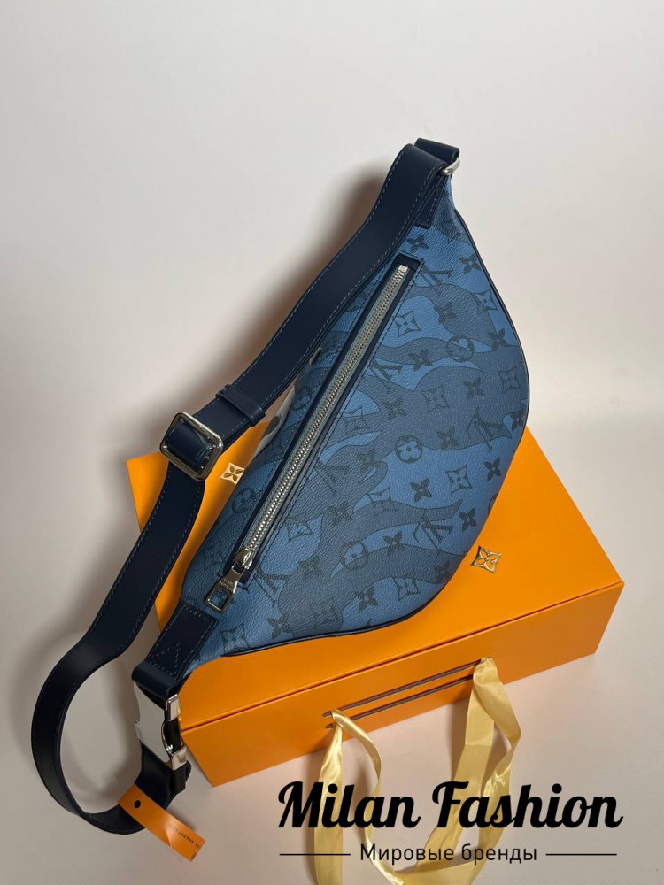 Сумка поясная  Louis Vuitton V33638. Вид 4