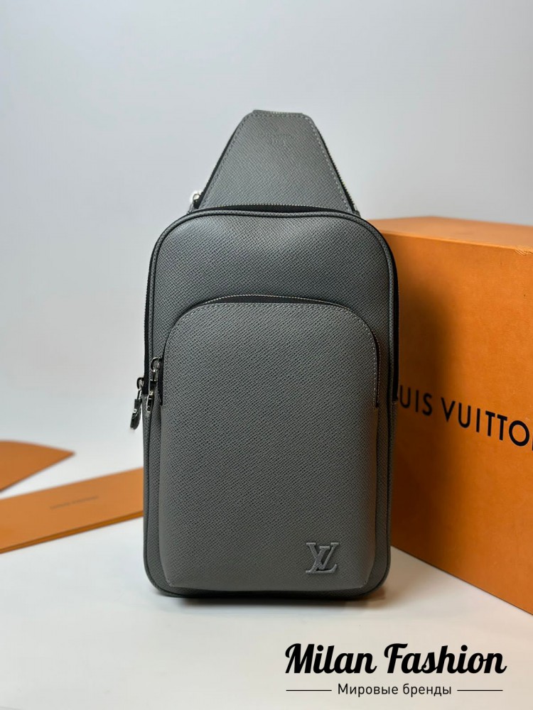 Сумка -слинг Avenue  Louis Vuitton V143239. Вид 2